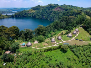 Lake Nyamirima cottages